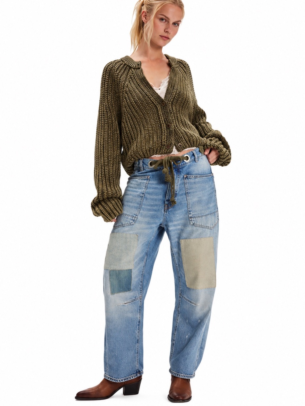 We The Free moxie patch 30 distressed 0693 baggy barrel Jeans truest blue people